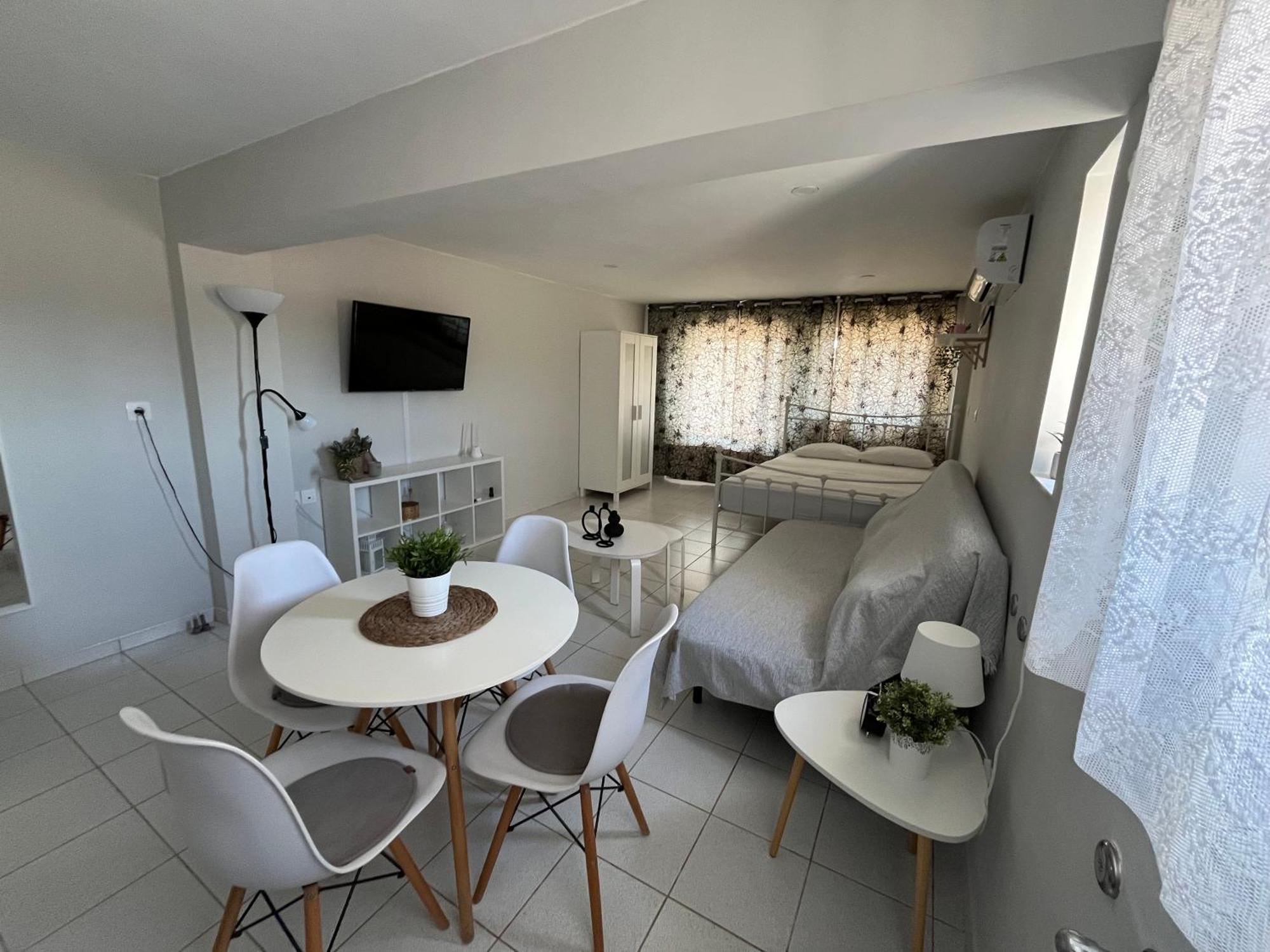 Apartamento Cozy Mycenae Escape Near Ruins Argos Exterior foto